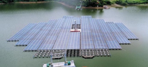 전국의 수천개의 저수지에 설치돼 있는 태양광발전 시설