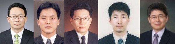 (왼쪽부터)고위공무원 승진자인 김국현‧양동훈 국장과 부이사관 승진자인 이승수‧강성팔‧이응봉 국장(사진-국세청)