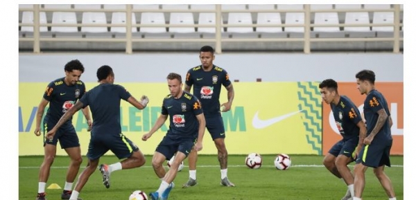 오는 19일(한국 시간) 대표팀은 아랍에미리트(UAE) 아부다비에서 브라질과 친선전을 갖는다고 밝혔다. (사진-연합뉴스)